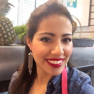 Meet your Posher, Susana